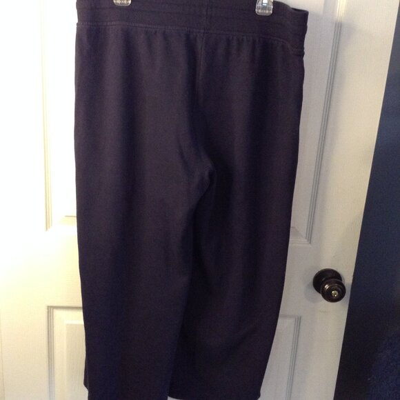 GAP XL Navy Capri Wide Leg Sweat Pants Fleece Girlcorehood Athletic Workout Wear - Picture 2 of 5